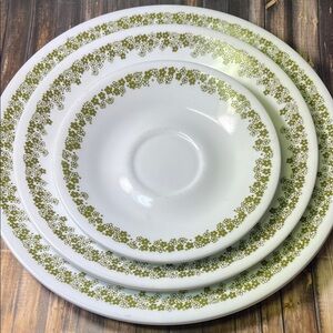 Vintage Corning Corelle Spring Crazy Daisy 2 Dinner, 2 Salad, 2 Bread Plate